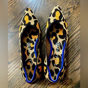 Rothy’s Pointed “cat” Ballet Flat I. Size 8